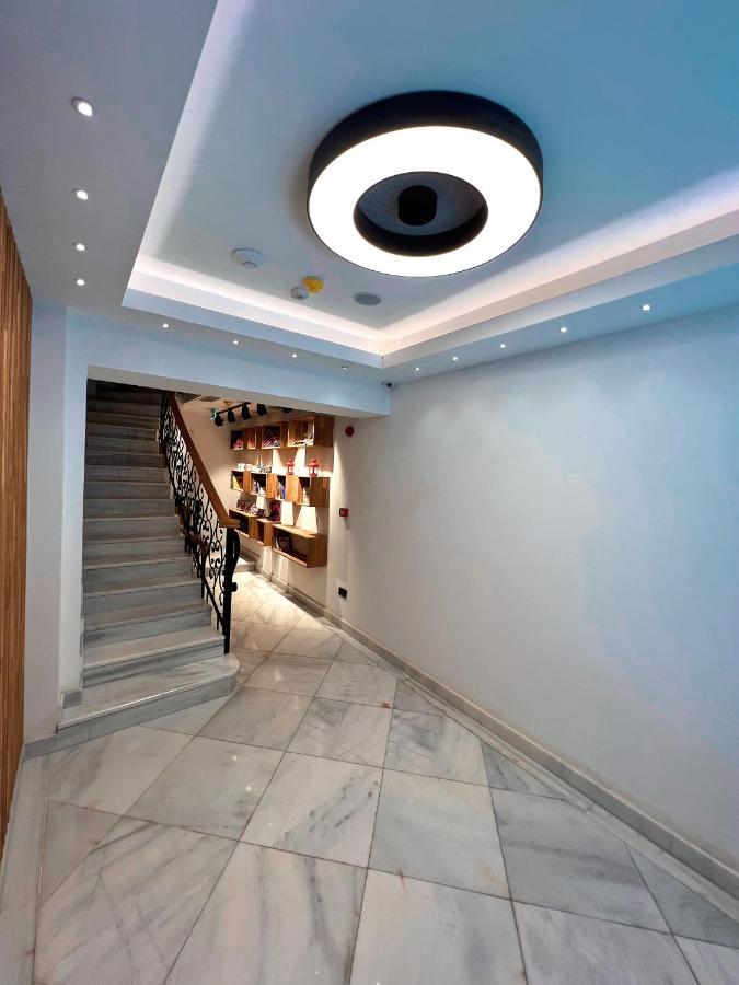 Uk Hotel Стамбул Екстер'єр фото