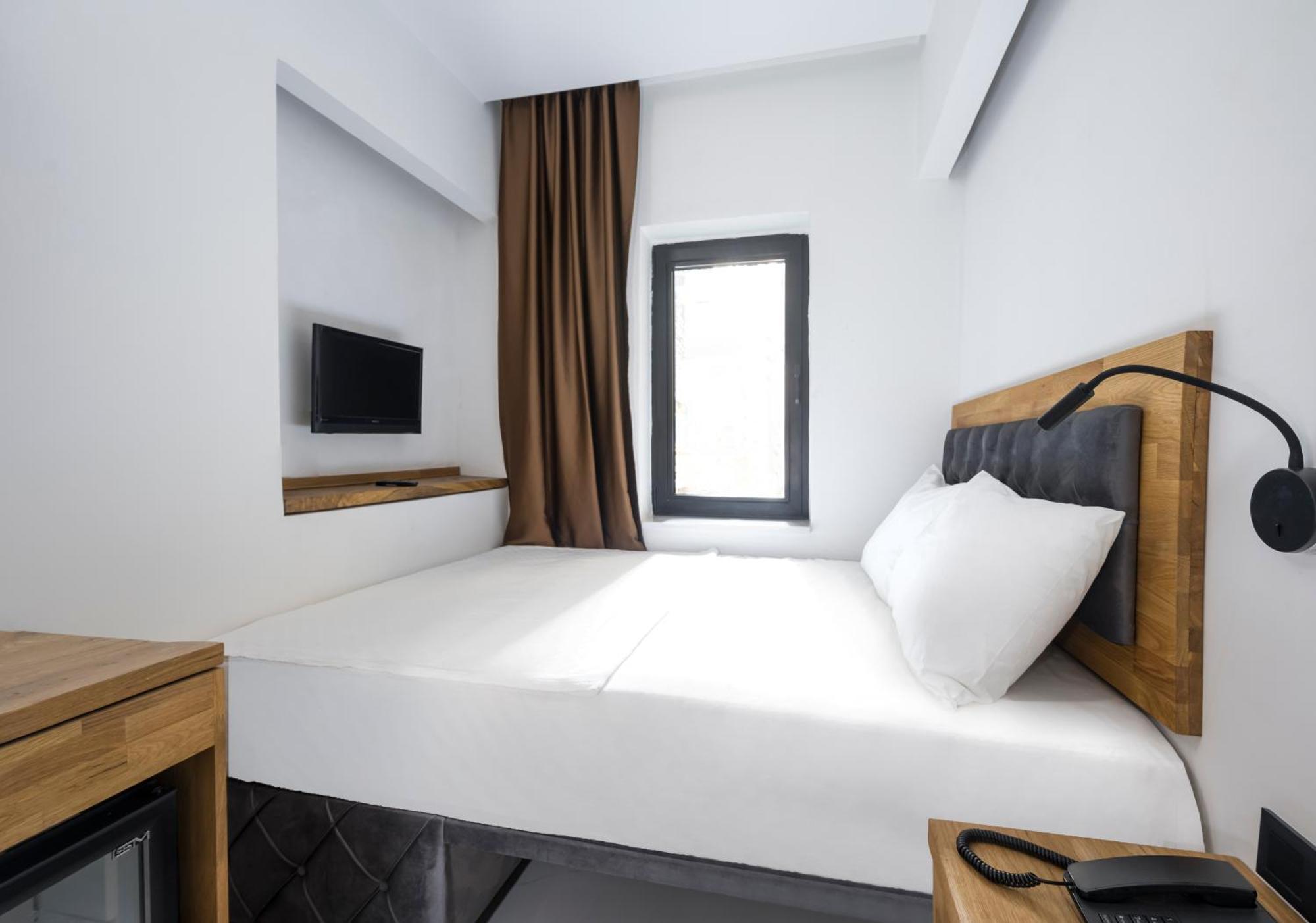 Uk Hotel Стамбул Екстер'єр фото