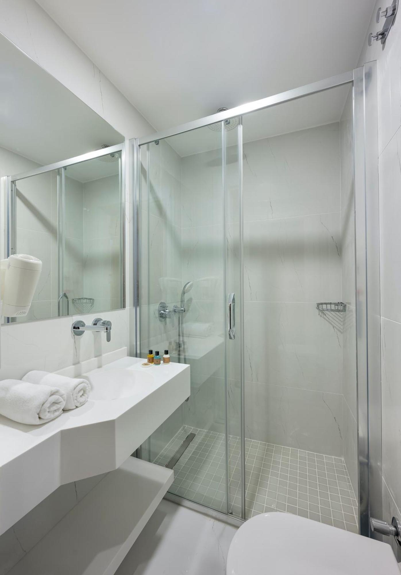 Uk Hotel Стамбул Екстер'єр фото